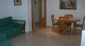 Exterior floorwith 2 bedrooms,  1,5 km from the beach. PD-19092